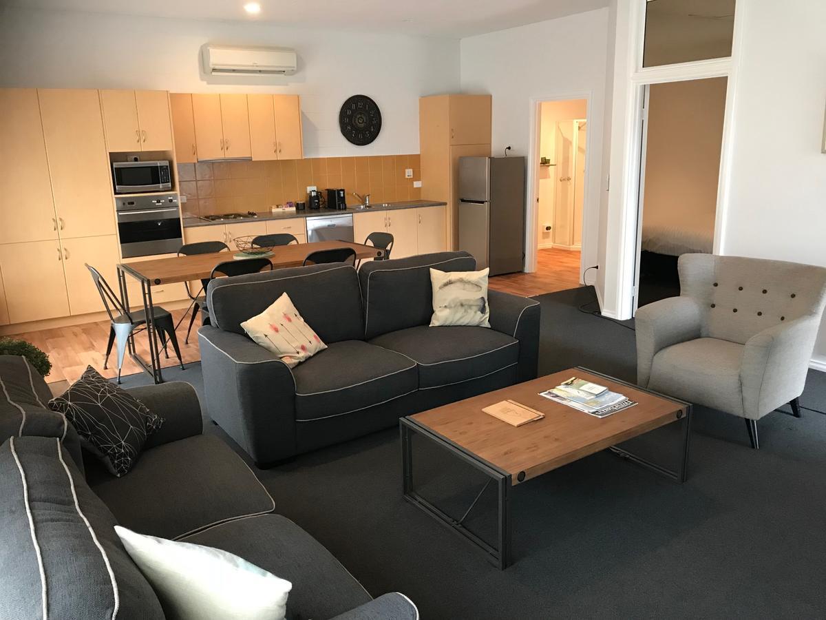 Penguin Seaside Motel מראה חיצוני תמונה